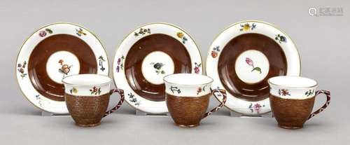 Three mocha cups with saucer, 3 mocha