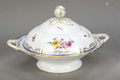 Round lidded tureen, KPM, mark 1870-1