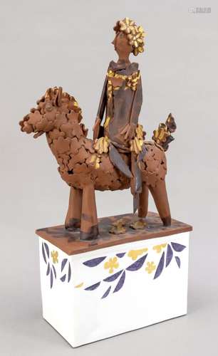 The flower pot horse, unique figure,