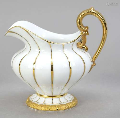 Large milk jug, Meissen, mark 1924-19