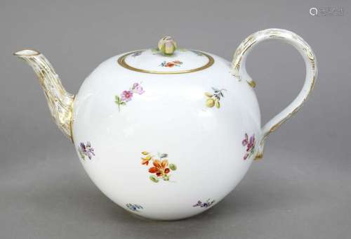 Teapot, Meissen, mark 1850-1924, 1st