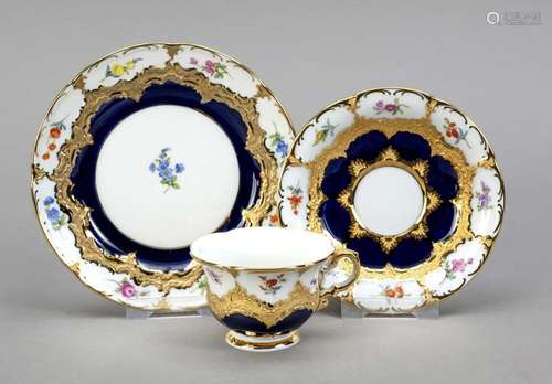 Three-piece mocha set, Meissen, 1970s