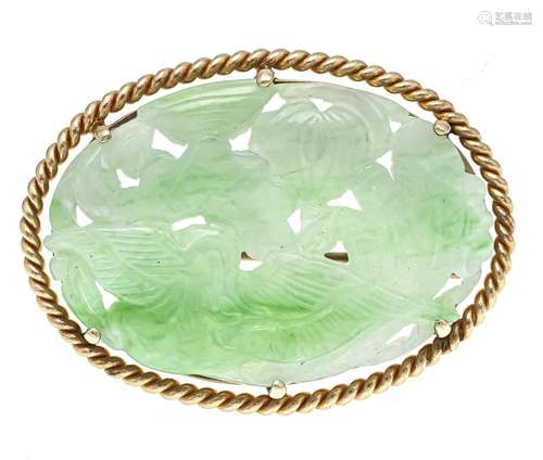 Jade brooch GG 585/000 with a