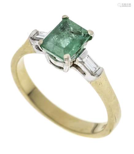 Emerald diamond ring WG 585/00