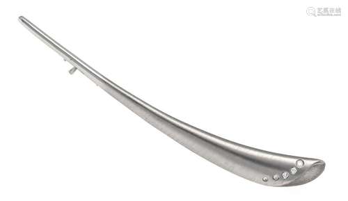 Brilliant bar pin platinum 950