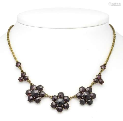 Garnet necklace GG 333/000 wit