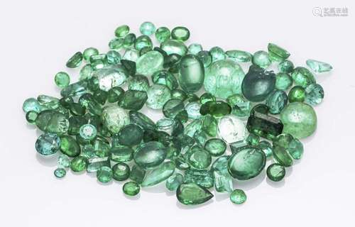 mixed lot of emeralds, togethe