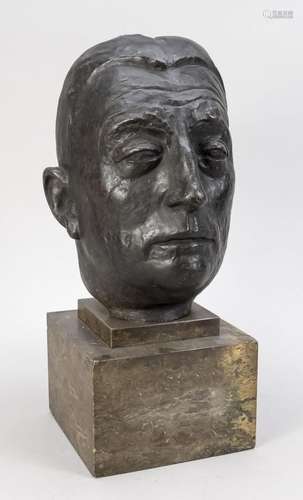 Anonymous sculptor c. 1920, life-