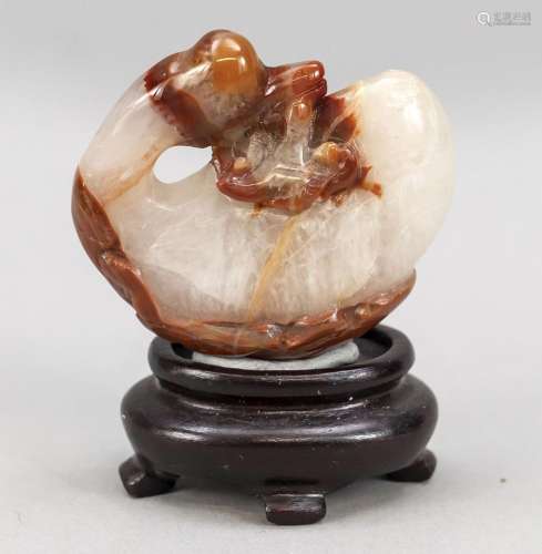Small agate carving in the shape