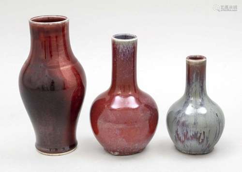 Set of 3 vases, China, 19th/20th