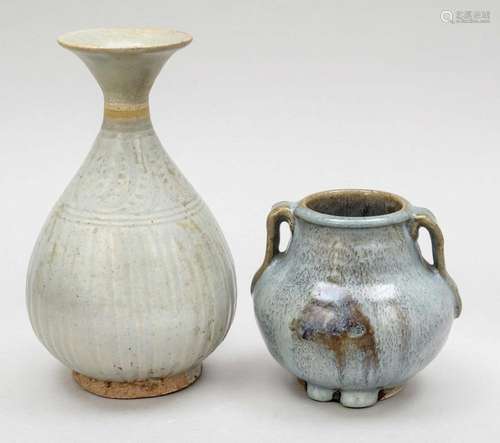 2 vases, China, probably Yuan/Min