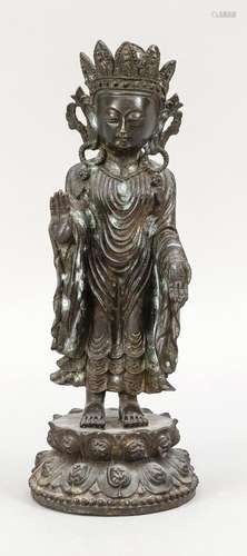 Buddhist saint figure, China, 20t