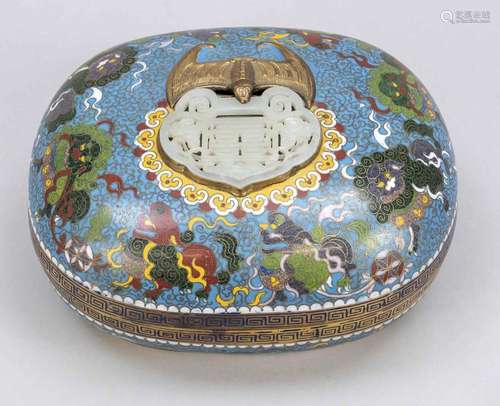 Cloisonné lidded box, China, arou