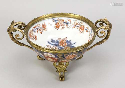 Imari bowl with bronze mounting,