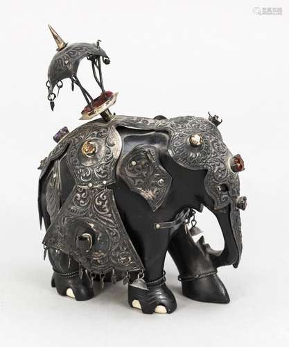 Elephant with silver fittings (si