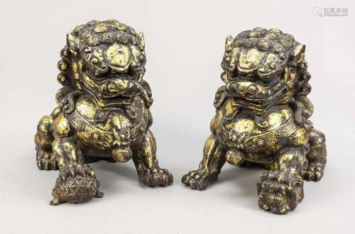 Pair of large temple guard figure