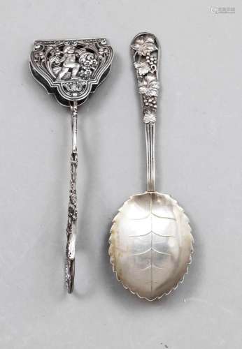 Two serving pieces, German, 20