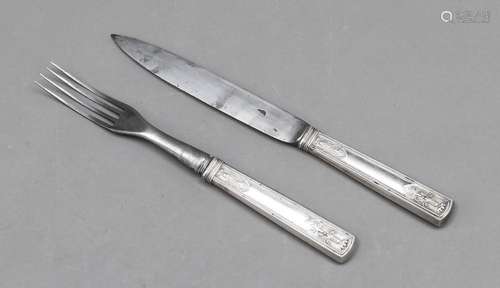 Twelve pieces of cutlery, 18th