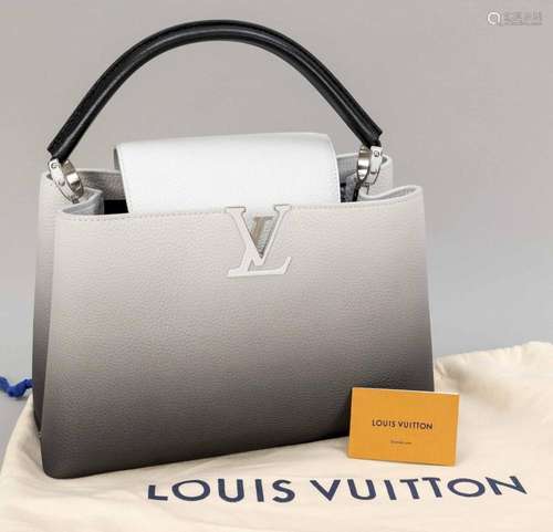 Louis Vuitton, Capucines MM Clou