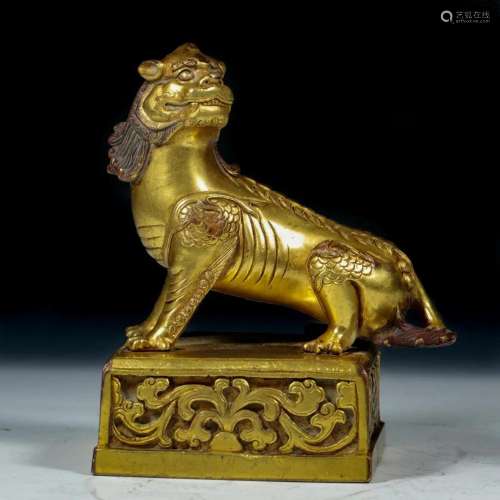 A Chinese Bronze-gilt Beast Seal Qing Dyn.