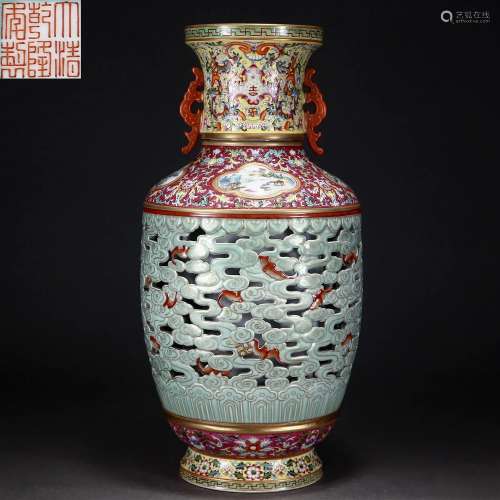 A Chinese Falangcai Glazed Vase Qing Dyn.