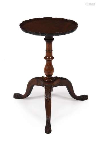 A GEORGE II MAHOGANY KETTLE STAND, CIRCA 1750