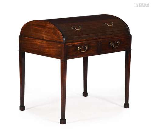 A GEORGE III MAHOGANY WRITING DESK, CIRCA 1780