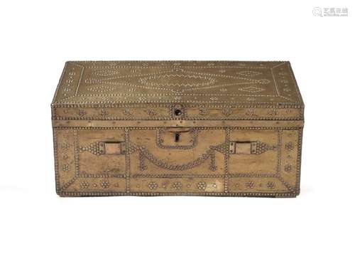 A GEORGE III BRASS AND STUDDED TRUNK, LATE 18TH CENTURY/EARL...