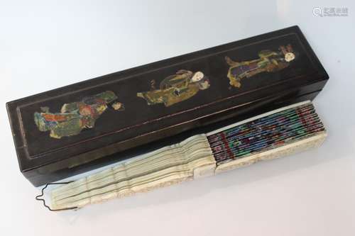 Chinese Fan w Original Wooden Case