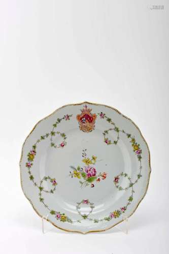 A scalloped dish, Chinese export porcelain, polychrome and g...