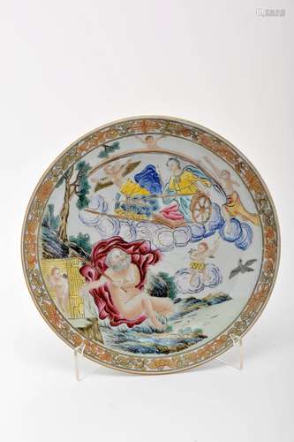 A small round dish, Chinese export porcelain, polychrome and...