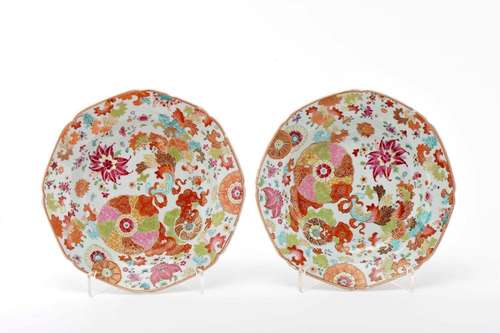 A pair of octagonal soup plates, Chinese export porcelain, p...