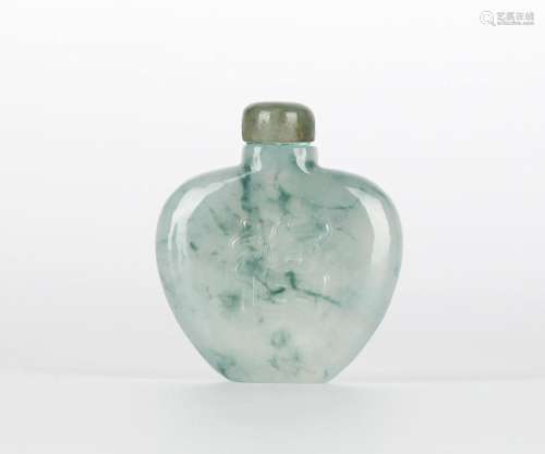 Chinese Greenish Jadeite Snuff Bottle