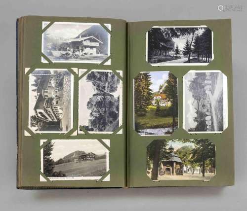 Album with 492 picture postcards G