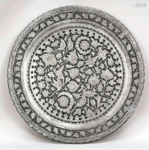 Tray/large decorative plate, Persi