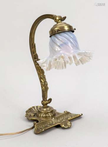 Desk lamp, 19th/20th c. Fitted cur