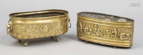2 cachepots, late 19th c., brass w