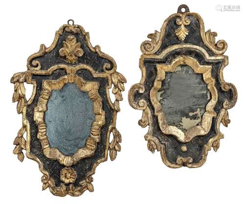 Deux miroirs muraux baroques. Probablement Italie 17e/18e s....