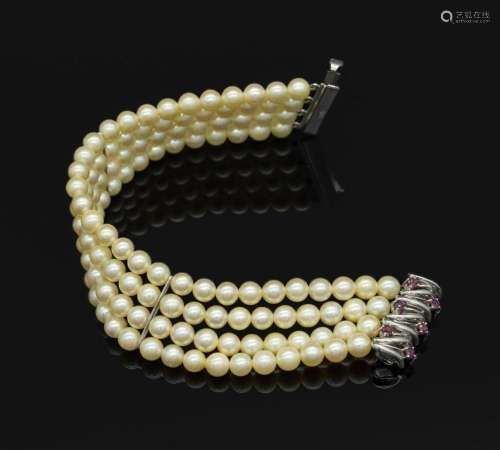 4-row cultured pearls bracelet with 14 kt goldjewelry