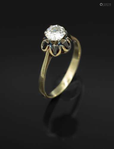 14 kt gold ring with old cut-diamond