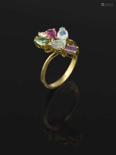 18 kt gold ring with coloured stones and brilliants