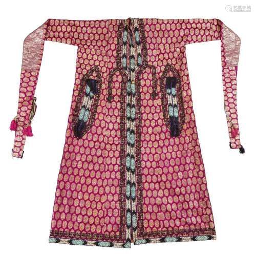 Manteau Tekke pour femme en soie, Turkménistan occidental, 1...