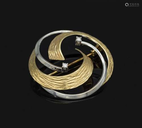 14 kt gold brooch with brilliants
