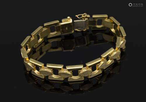 8 kt gold bracelet, YG 333/000, surface