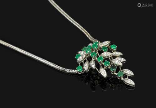 18 kt gold necklace with diamonds and emeralds