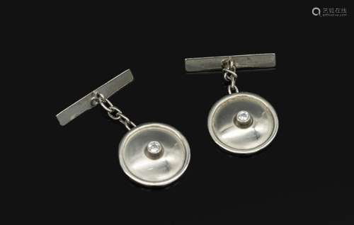 Pair of platinum cufflinks with brilliants