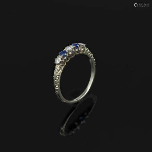 14 kt gold ring with brilliants and sapphires