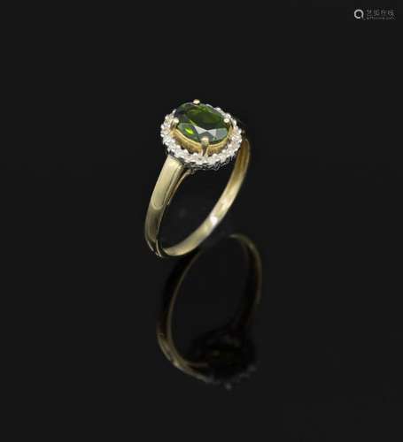 14 kt gold ring with tourmaline and diamonds