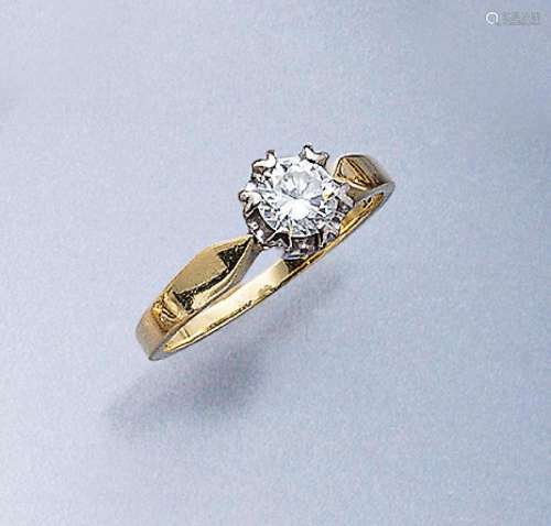 14 kt gold ring with brilliant-solitaire