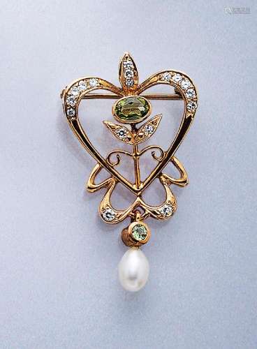 14 kt gold brooch with diamonds, peridots and cultured pearl